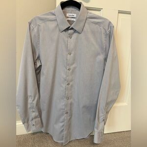 Calvin Klein Men’s Light Steel Gray Dress Shirt
